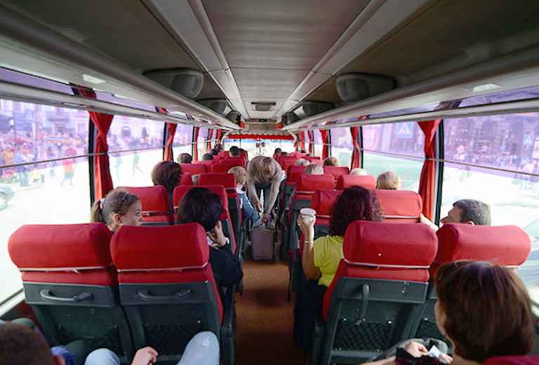 Междугородние пассажирские перевозки автобусами из Украина, Луганск в Россия, Серпухов